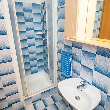 Apartman 47 Nedescina