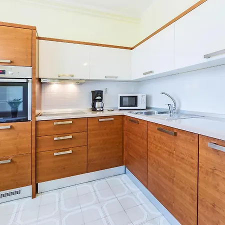 3 Bedroom Amazing In * Nedescina