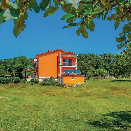 Appartement Superbe à Nedeščina